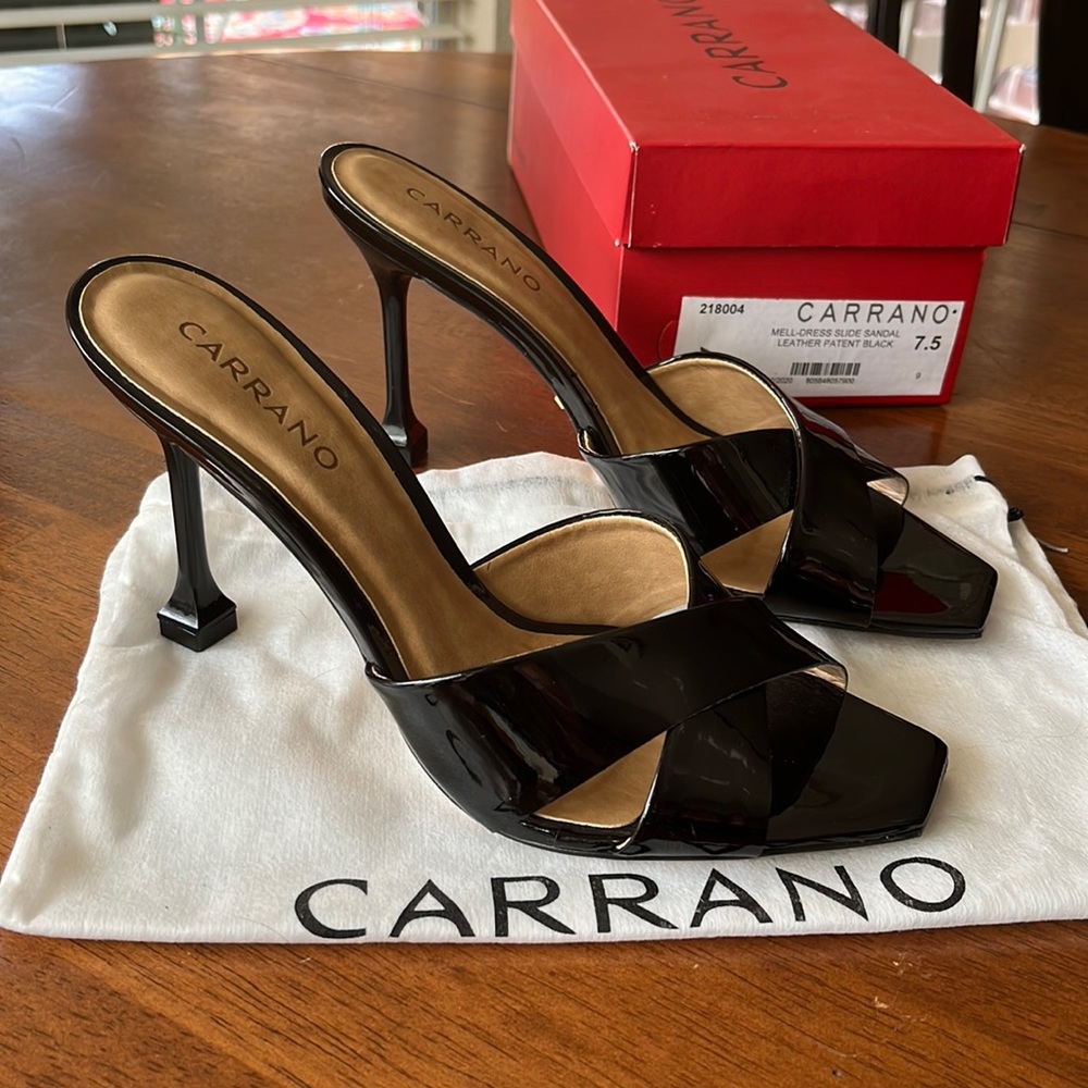 NIB Carrano Black Patent Leather Mell-Dress Slide Sandals US 7.5